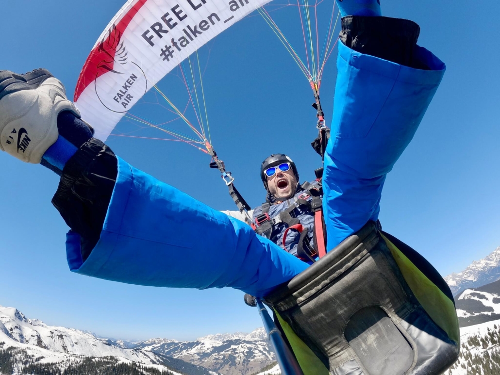 Paragliding in Zell am See im Winter